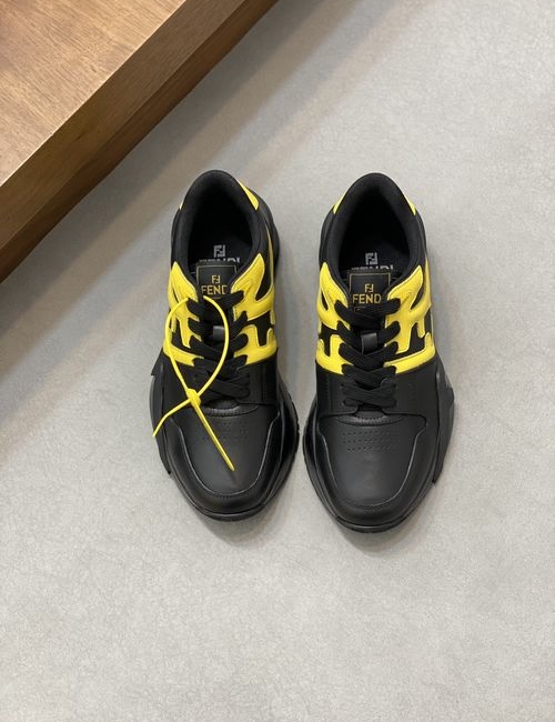 Fendi Flow Mixed Material Casual Sneakers