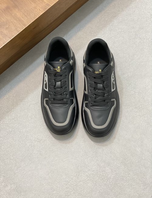 Louis Vuitton LV Premium Casual Sneakers
