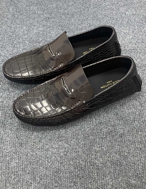 Louis Vuitton LV Gloria Series Monogram Embossed Driving Loafers