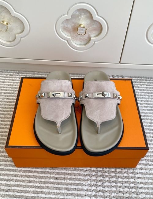 Hermes Kelly Buckle Thong Cowhide Leather Slippers