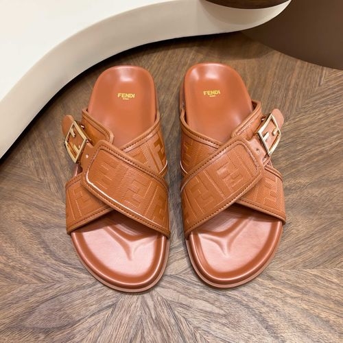 Fendi Embossed Buckle Non-slip Slides