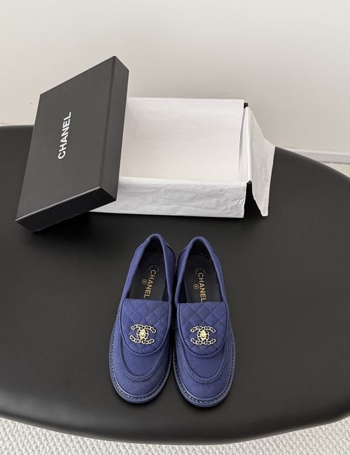 Chanel Turnlock Flats With Genuine Leather Sole