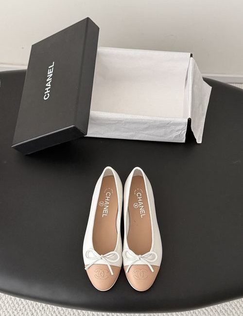Chanel Round Toe Ballet Flats