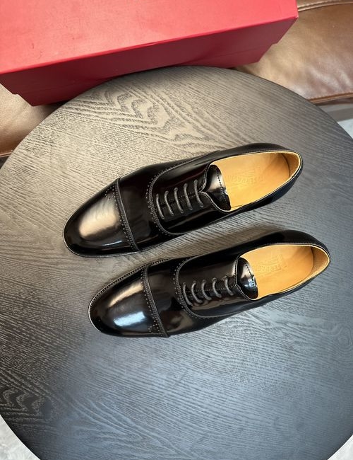 Fendi Casual Leather Shoes, Breathable, Durable Sole
