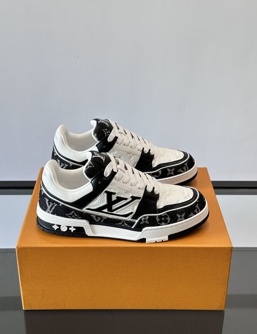 Louis Vuitton LV Trainer Vintage Basketball Sneakers