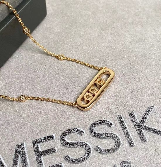Messika Mini Three Diamond Pendant Necklace