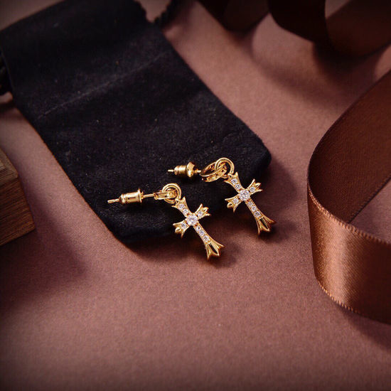 Chrome Hearts Three-dimensional Cross Stud Earrings