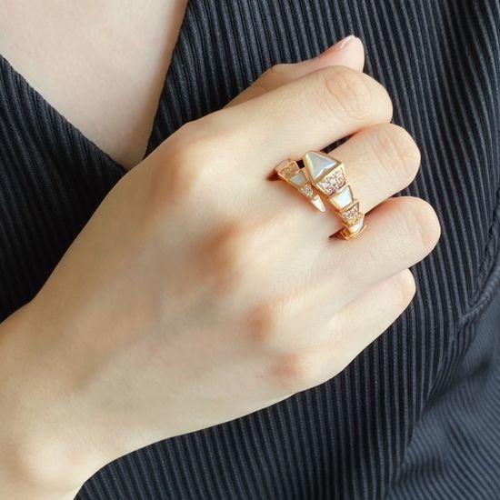 Bvlgari Mother of Pearl Snake Diamond Ring