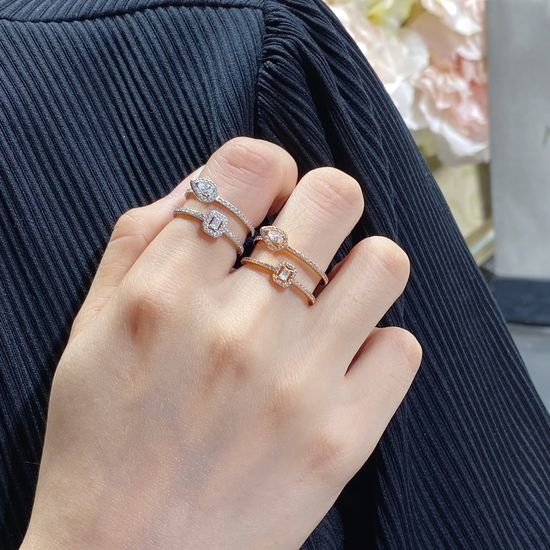 Messika Water Drop Shape Moving Stone Ring