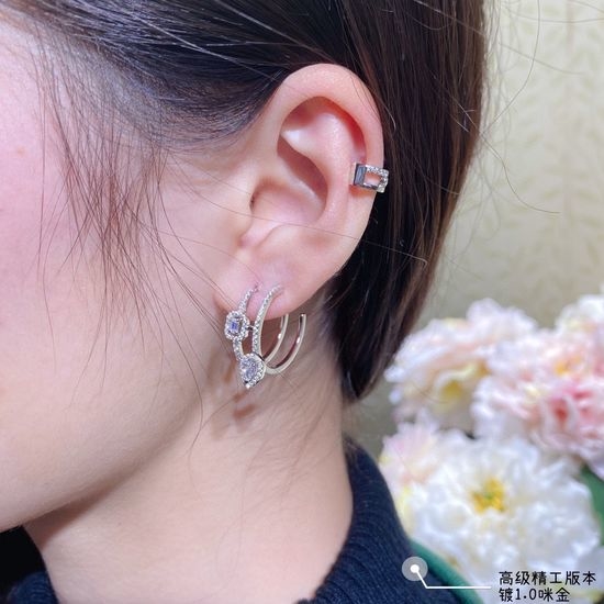 Messika Water Drop Baguette Diamond Elegant Earrings