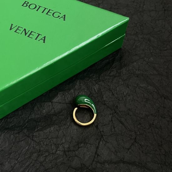 Bottega Veneta BV Classic Textured Metallic Statement Ring