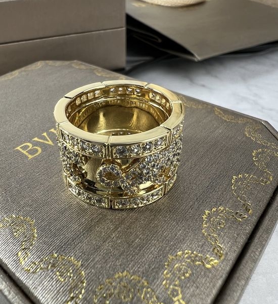 Bvlgari Classic Style Ring