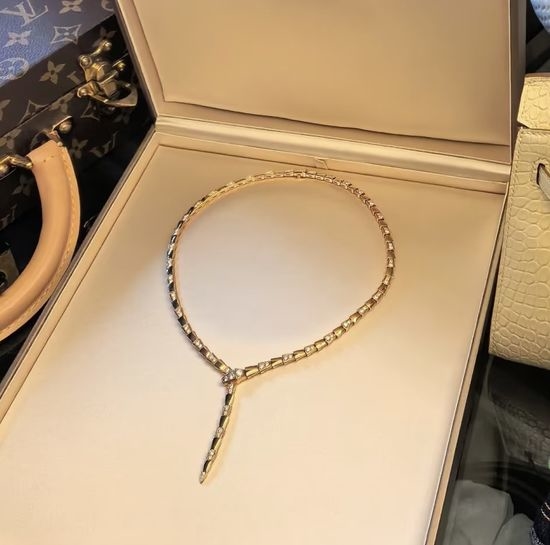 Bvlgari Thin Snake Shape Necklace 3 Colors Available