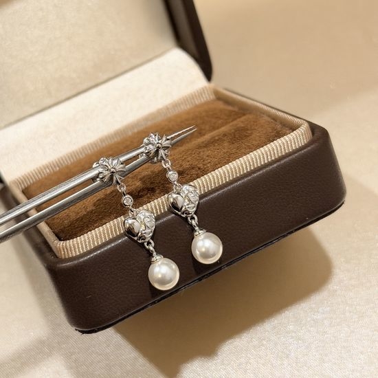 Chrome Hearts Cross Pearl Tassel Silver Earrings