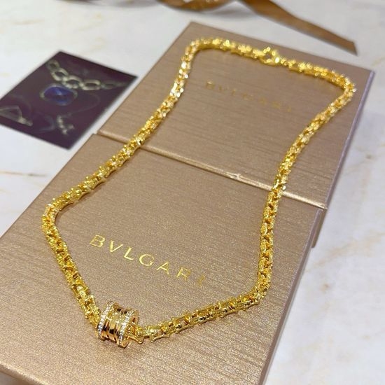Bvlgari Elegant Pendant Necklace V Gold Finish