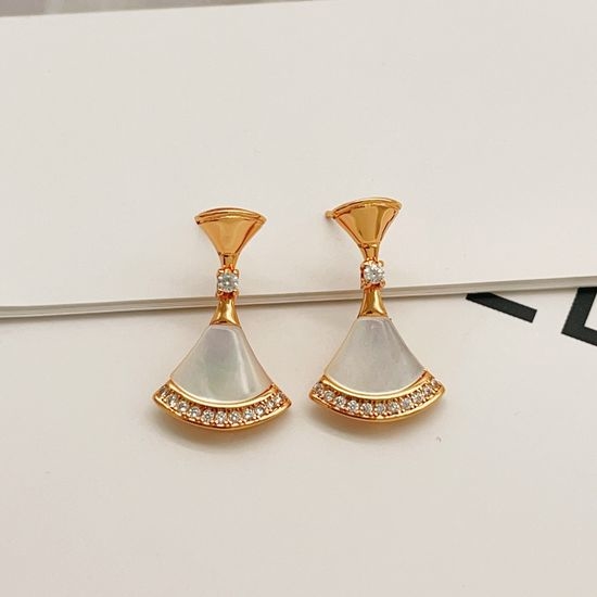 Bvlgari Rose Gold White Mother of Pearl Earrings