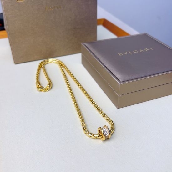 Bvlgari Elegant Pendant Necklace Timeless Design