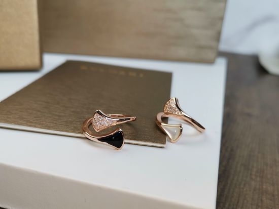 Bvlgari Fan Design Diamond Accent Ring