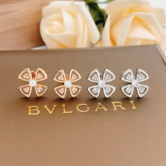 Bvlgari Flower Design Stud Earrings Brass Material