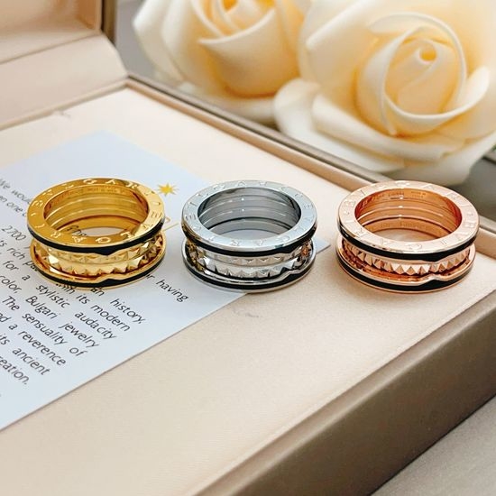 Bvlgari Riveted Spring Design Ring