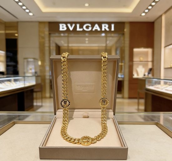 Bvlgari Classic Embellished Adjustable Length Necklace