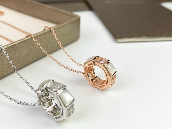 Bvlgari Snake Bone Pendant Necklace Natural Agate Jewelry